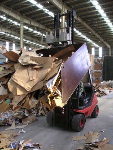 Forquilla frontissa amb galleda